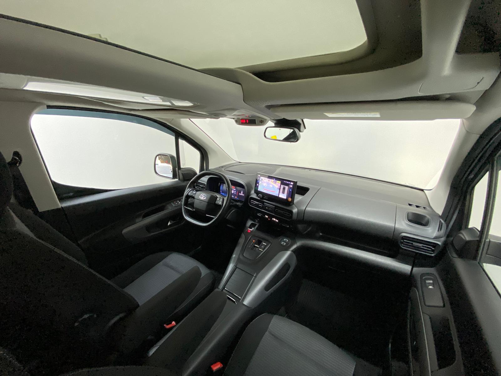 TOYOTA PROACE 13
